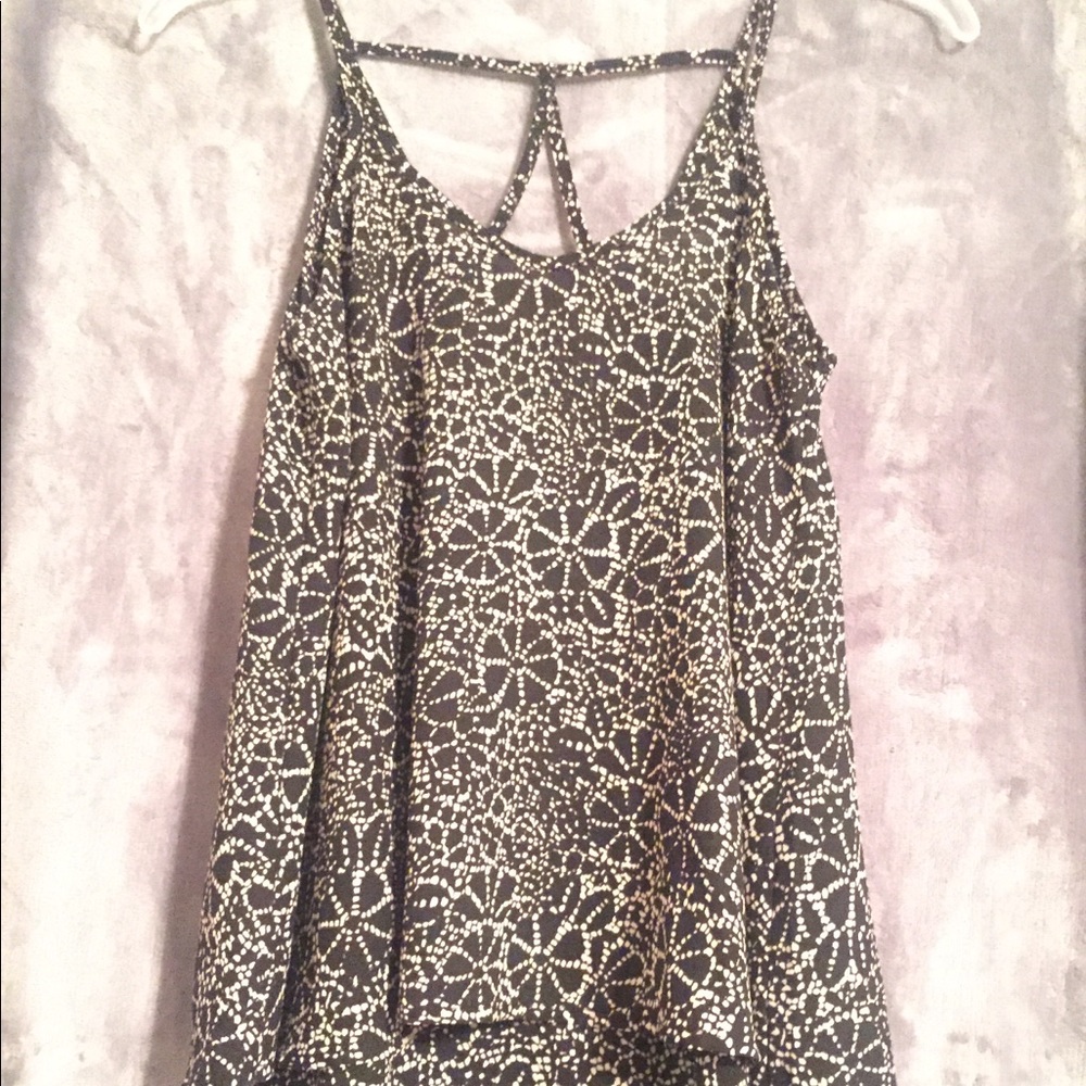 Cute black and white tank top.
